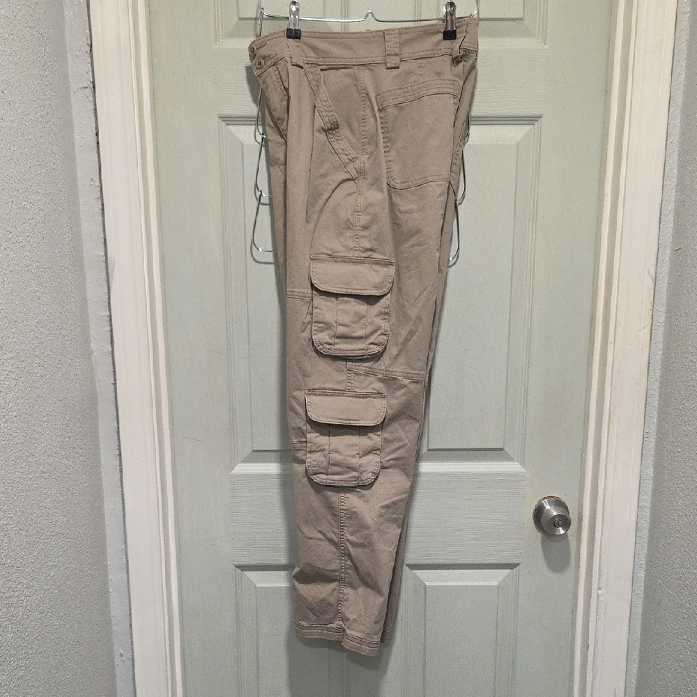 Abercrombie & Fitch Curve Love Relaxed Fit Cargo Pant Khaki Taupe